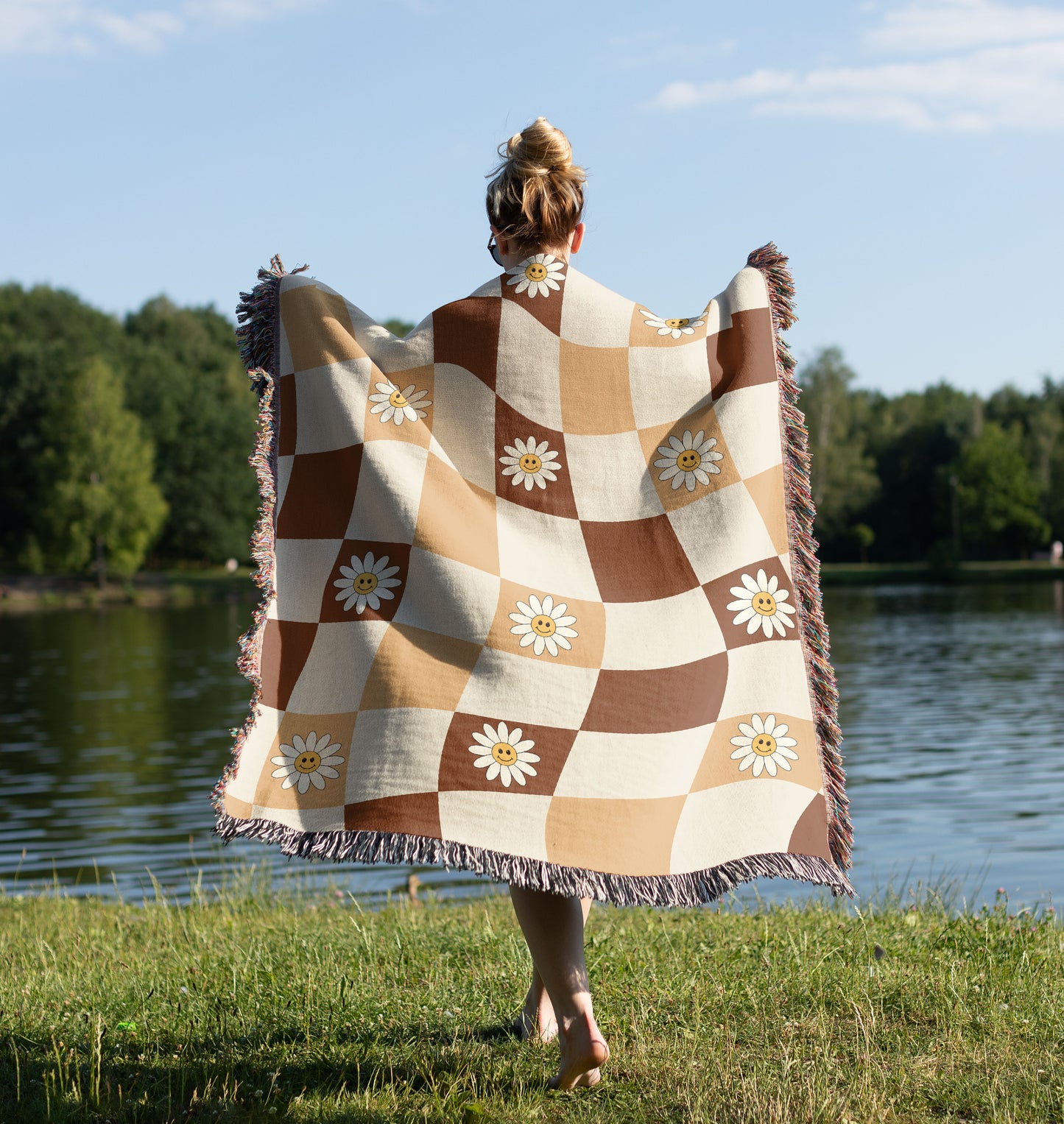 Daisy Drift Woven Blanket